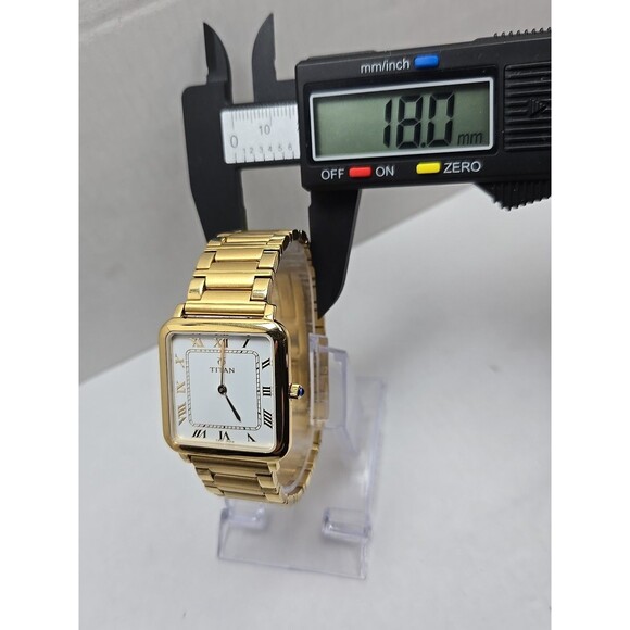 Titan Quartz Gold Tone Square Watch White 29mm Roman Bracelet New Battery 510YAC - Picture 6 of 12